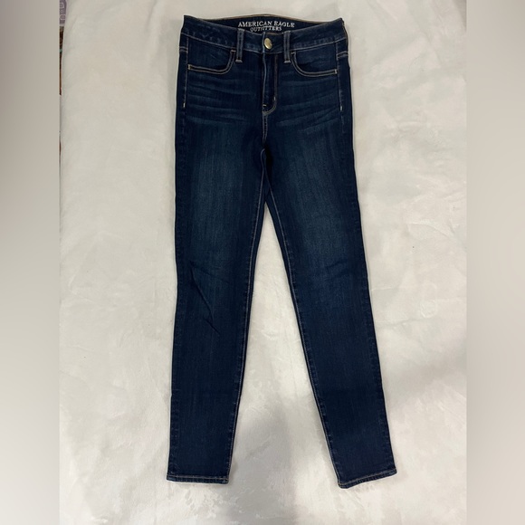 Brand new American Eagle jeggings - Picture 2 of 3